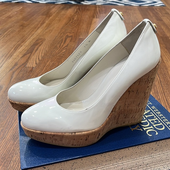 Kate Middleton’s Favorite Stuart Weitzman Wedges - Picture 13 of 15